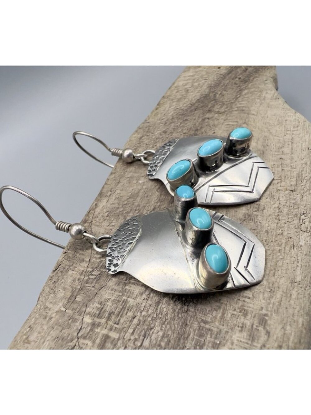 Vintage Navajo Native American Sterling Silver Turquoise Earrings - Picture 3 of 9